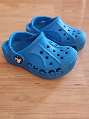 CROCS Kids Boys Classic Clogs Sandals Baya Blue. Sz: Toddler 6 (C6)
